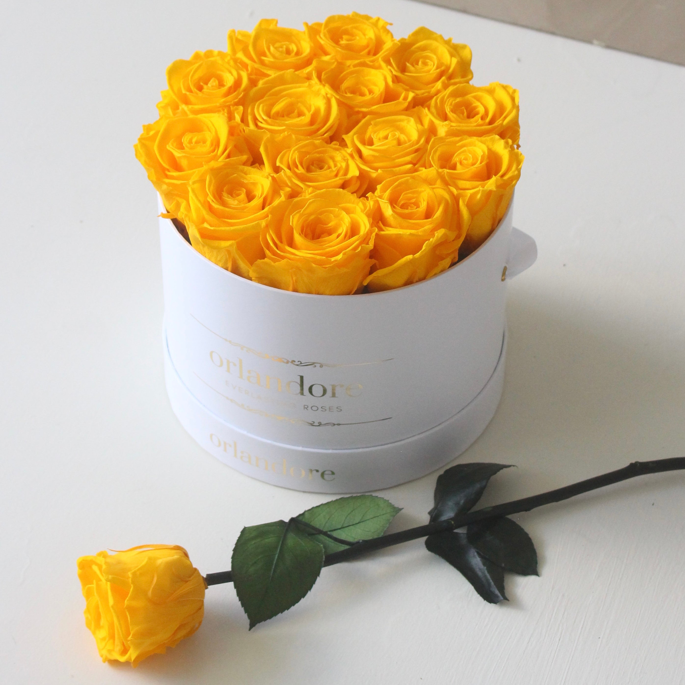 Orlandore - Roses that last a year | Free flower delivery – Orlandore ...